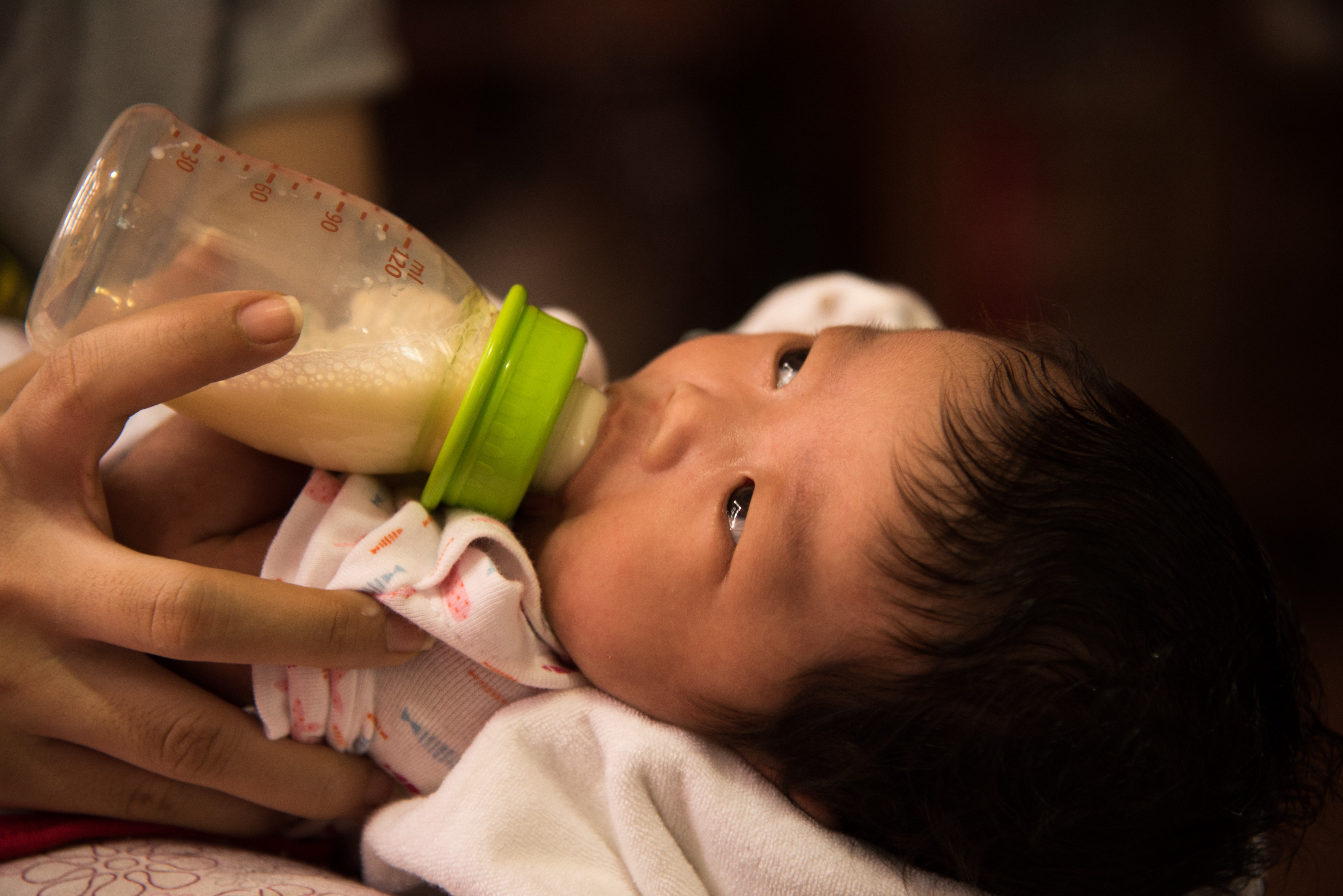 ASIP dingin, bayi minum ASIP, menyimpan ASIP, cara memberikan ASIP, fakta ASIP dingin, Bunda, si Kecil